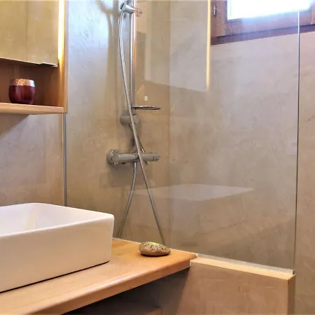 Mezzanine 6 Couchages, Pied De Pistes, - Fr-1-330-507 Risoul
